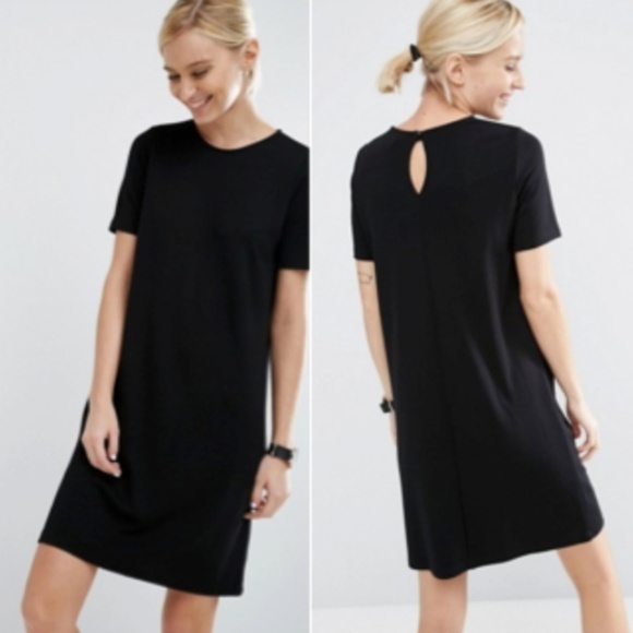 ASOS Dresses & Skirts - NWT ASOS Black Short Sleeve Dress, Sz 0